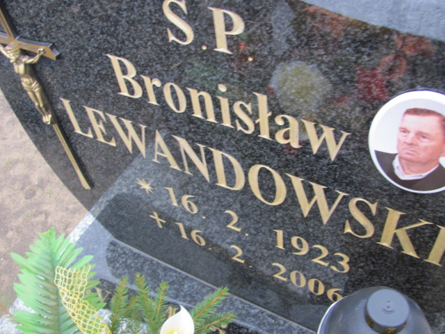 Bronisław Lewandowski 1923 Rzeczenica - Grobonet - Wyszukiwarka osób pochowanych
