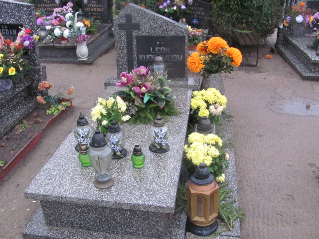 Grób Zenon Kudrawców