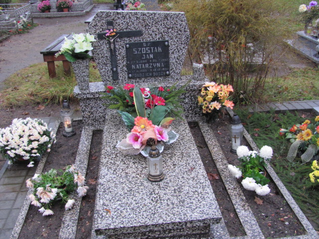 Grób Maria Szostak