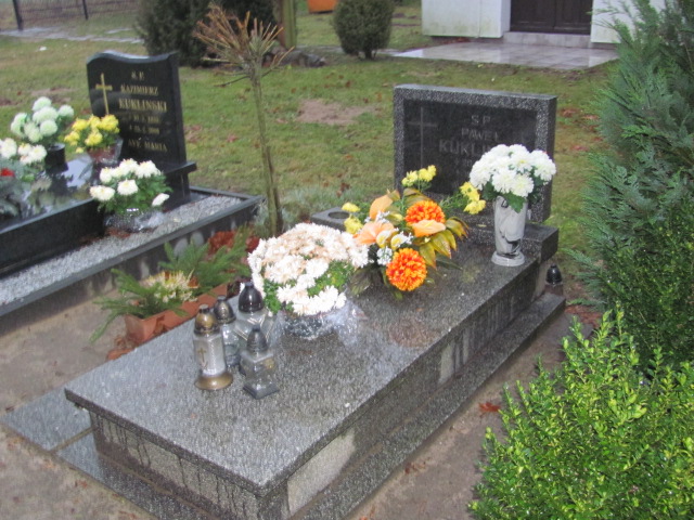 Grób Paweł Kukliński